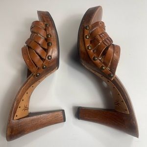 Vintage Y2K Frye Leather Sandal Heels 👡